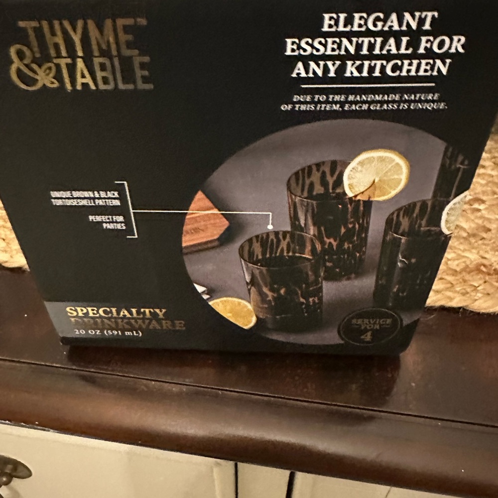 Black Glassware Set